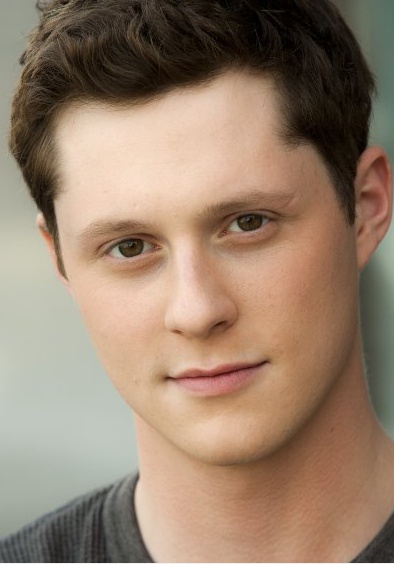 诺亚·雷德 Noah Reid照片