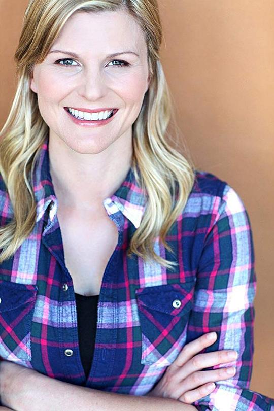 詹妮弗·罗伯逊 Jennifer Robertson照片