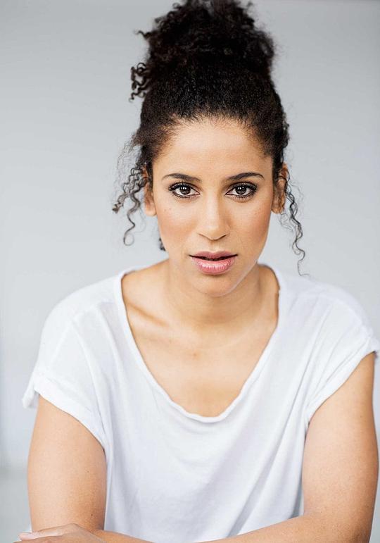 弗罗伦斯·布莱恩 Florence Blain照片