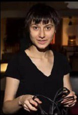 安娜·塔皮亚·鲁苏克 Ana Tapia Rousiouk照片