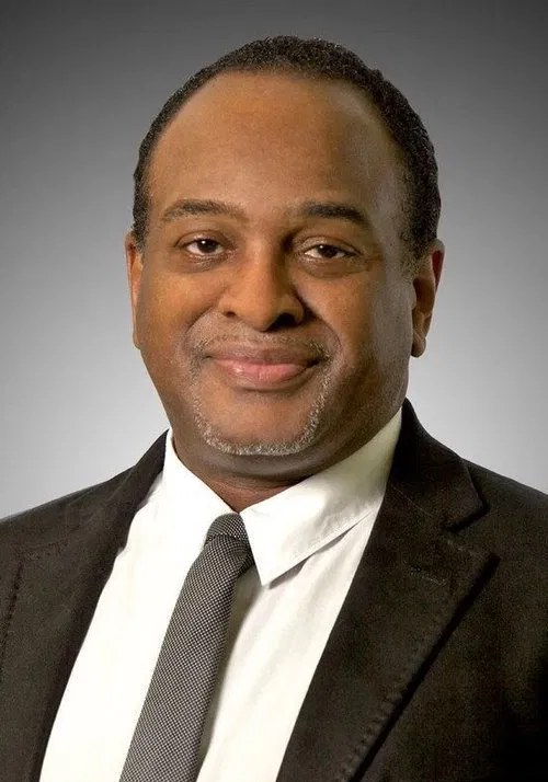 蒂龙·本斯金 Tyrone Benskin照片