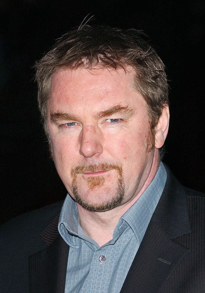 迈克尔·卡顿-琼斯 Michael Caton-Jones照片