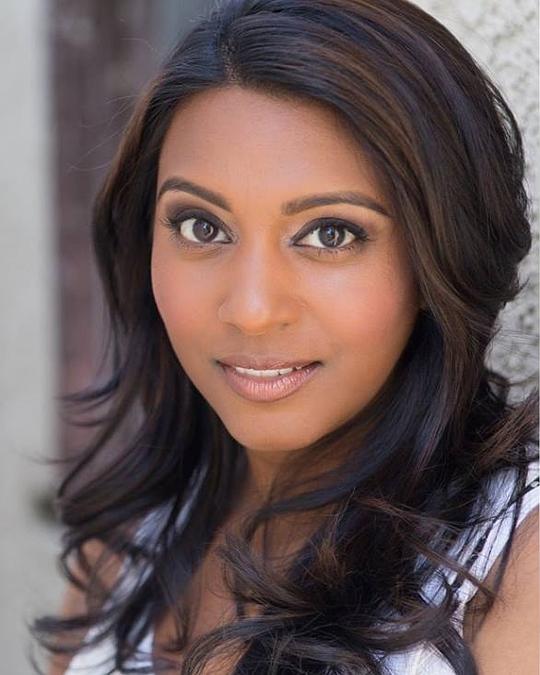 莎朗·穆图 Sharon Muthu照片