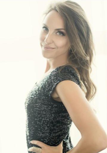 维欧兰妮·埃斯特雷兹 Violaine Estérez照片