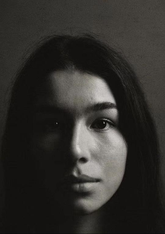 莎乐美·维伦纽瓦 Salomé Villeneuve照片