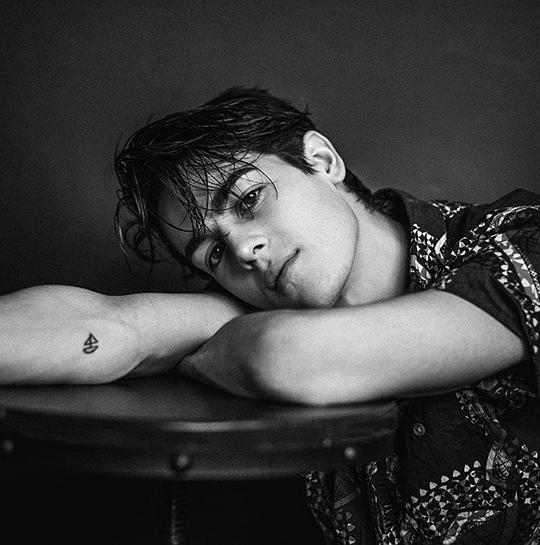 布伦南·柯洛斯特 Brennan Clost照片