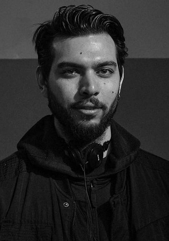 伊莱·简·塔赫奇 Eli Jean Tahchi照片