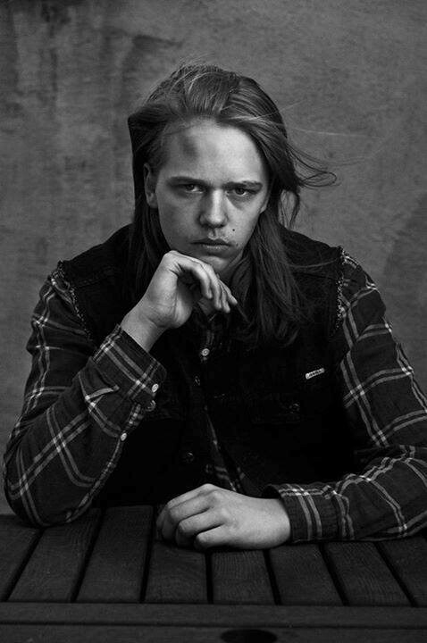 瓦尔特·斯卡斯加德 Valter Skarsgård照片