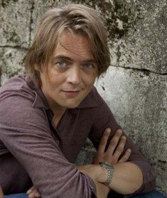 马克西 恩泽尔波基斯 Maciek Szczerbowski照片