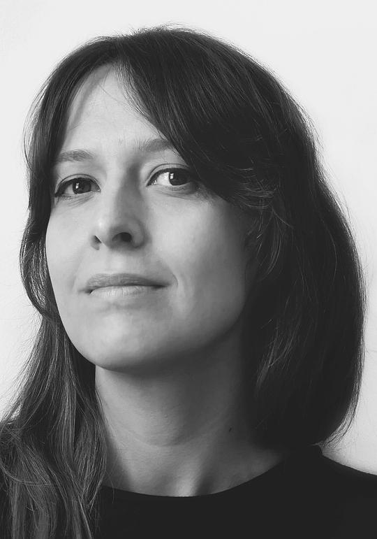 玛蒂娜·弗罗萨德 Martine Frossard照片