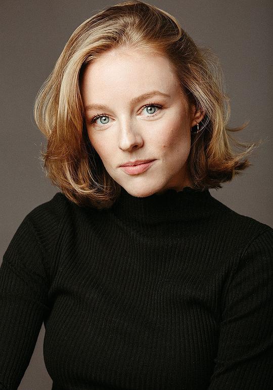 凯莉·范德伯格 Kelly Van der Burg照片