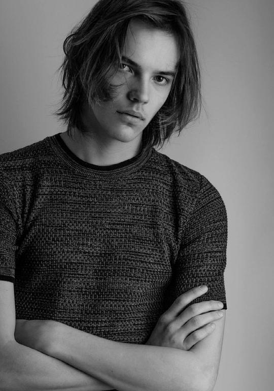 斯坦利·西蒙斯 Stanley Simons照片