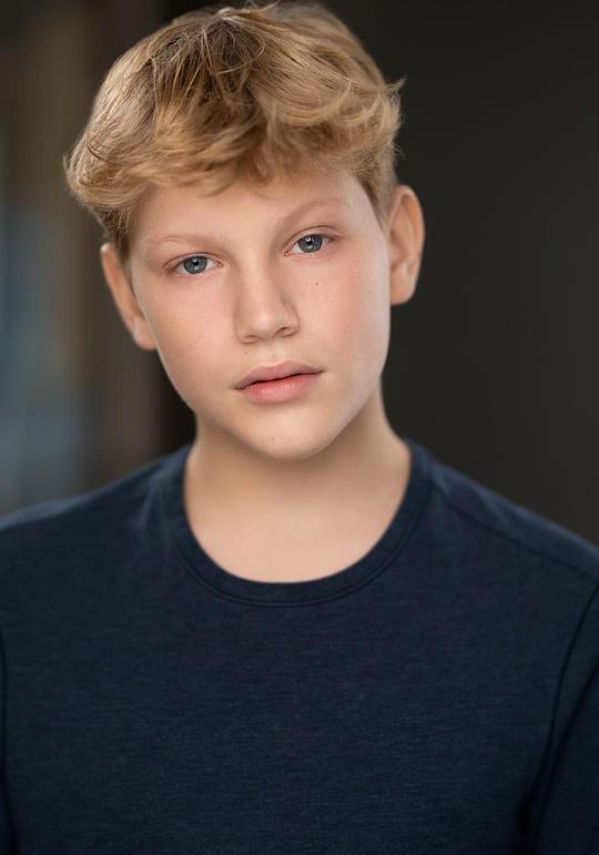 诺伦·杜布克 Nolen Dubuc照片