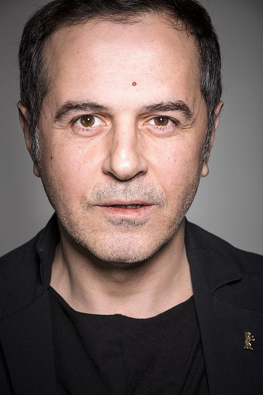 梅拉布·尼尼泽 Merab Ninidze照片