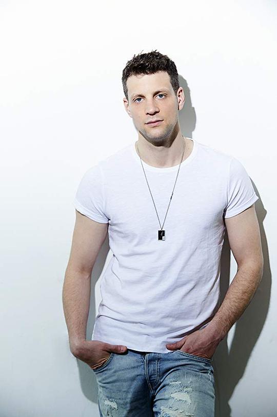 凯文·克莱顿 Kevin Claydon照片