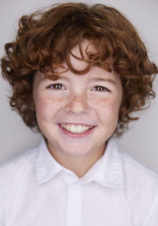 埃塞克·摩尔 Essek Moore照片