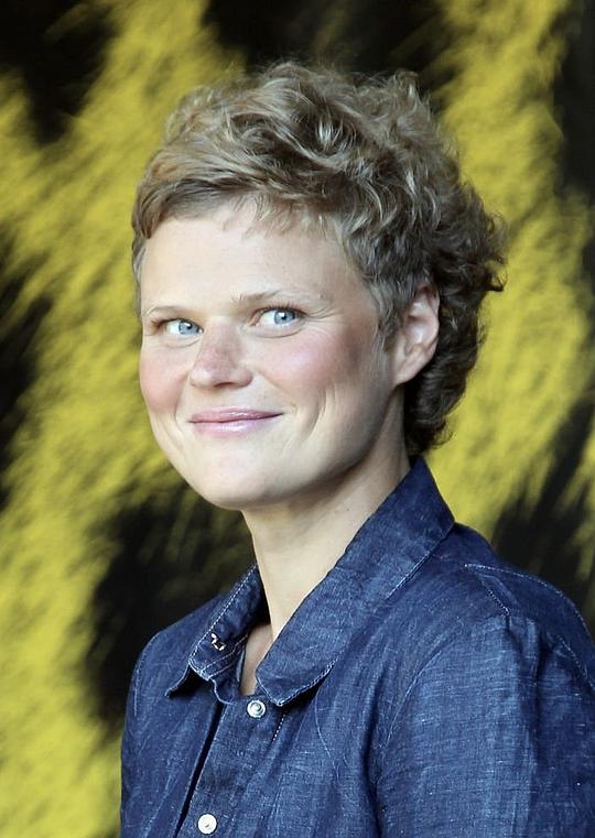 万娅·达尔坎塔拉 Vanja d'Alcantara照片