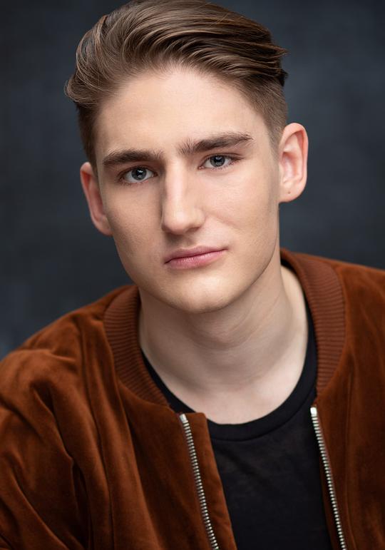 利亚姆·斯图尔特-卡尼根 Liam Stewart-Kanigan照片