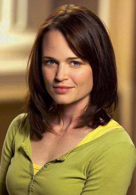 斯普雷吉·格雷登 Sprague Grayden照片