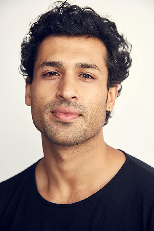 沙莫·阿斯玛尼 Saamer Usmani照片