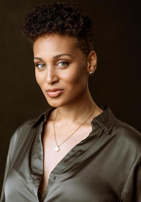 克娅娜·特蕾莎 Kyana Teresa照片