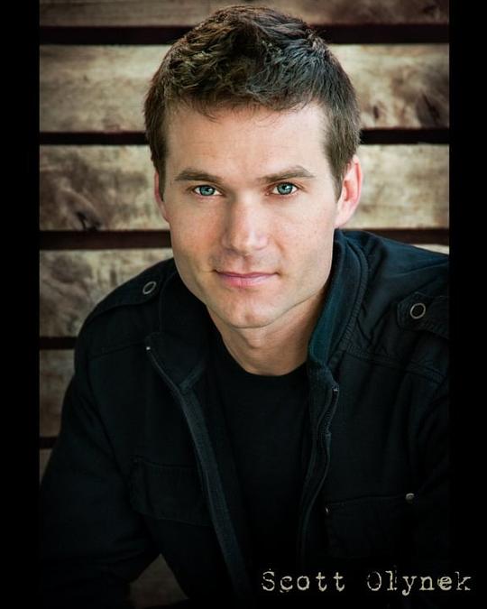斯科特·奥林克 Scott Olynek照片