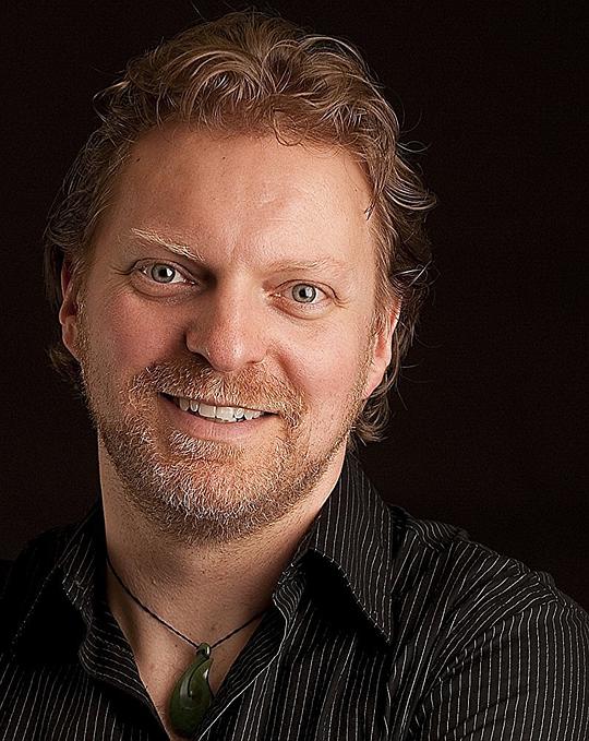 艾利克斯·扎哈拉 Alex Zahara照片