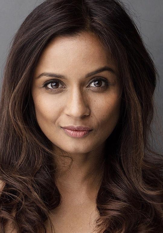 卡维·拉德尼尔 Kavi Ladnier照片