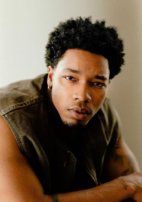 贾利勒·斯瓦比 Jhaleil Swaby照片