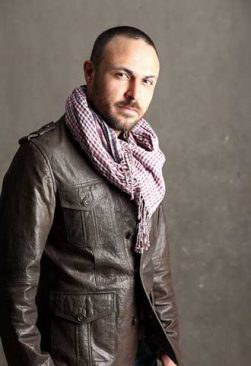 阿里尔扎·卡玛利 Alireza Kamali照片