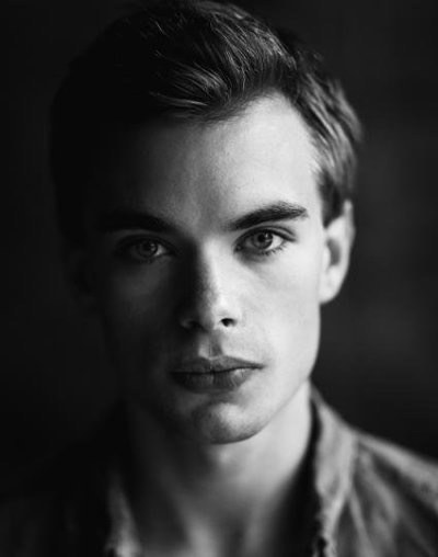 查理·汉布利特 Charlie Hamblett照片