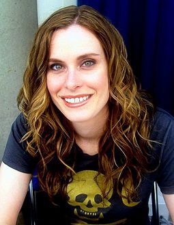 布莱尔·巴特勒 Blair Butler照片