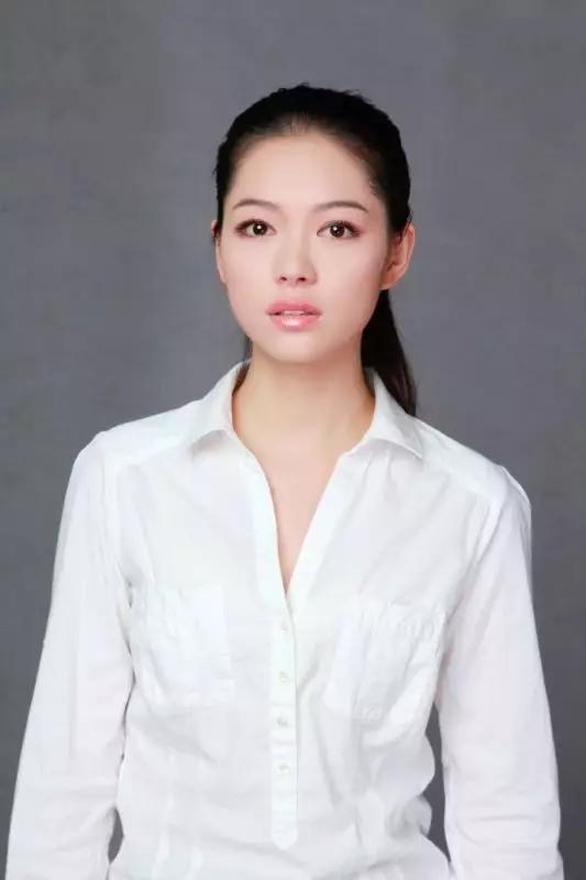 姬晴 Qing Ji照片