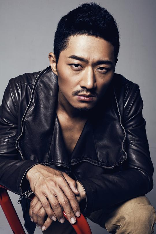 郑楚一 Chuyi Zheng照片