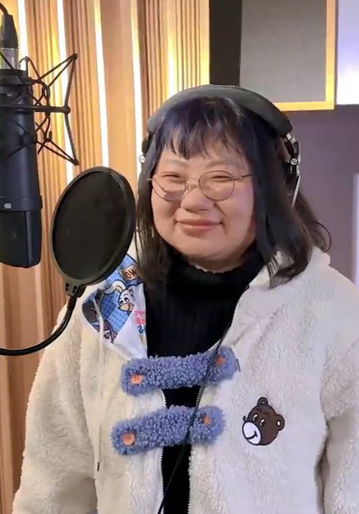 小薇 Xiaowei照片