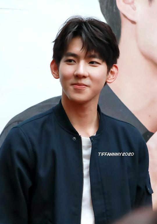 曾向镇 Benjamin Tsang照片