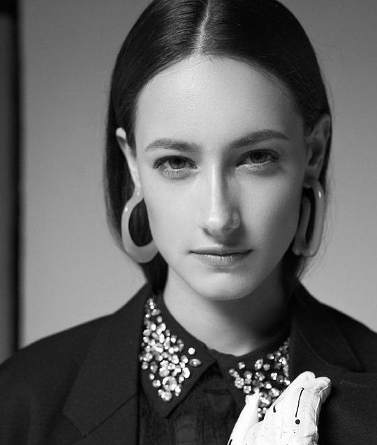 欧丽娅 Magnytskao Olga照片