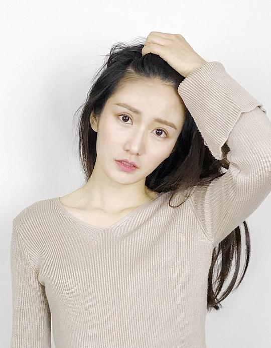 李顺怡 Shunyi Li照片