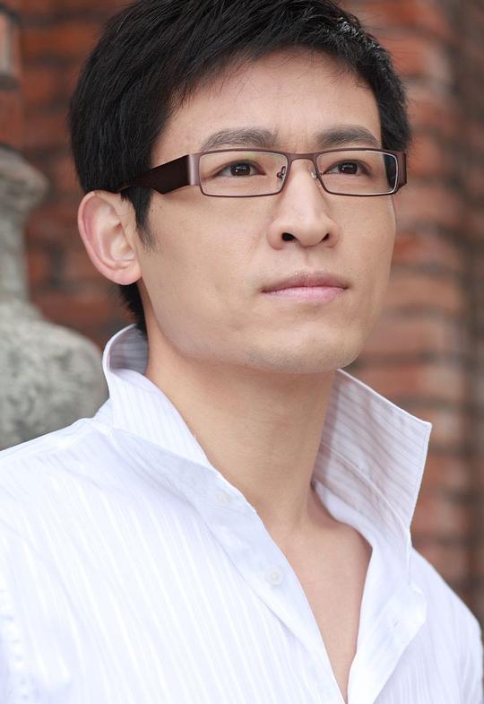阎虹宇 Hongyu Yan照片
