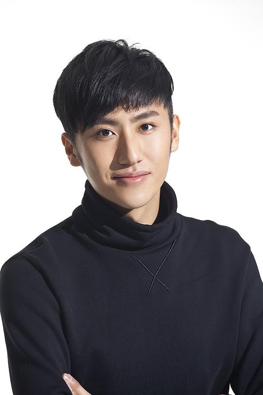 刘迅 Xun Liu照片