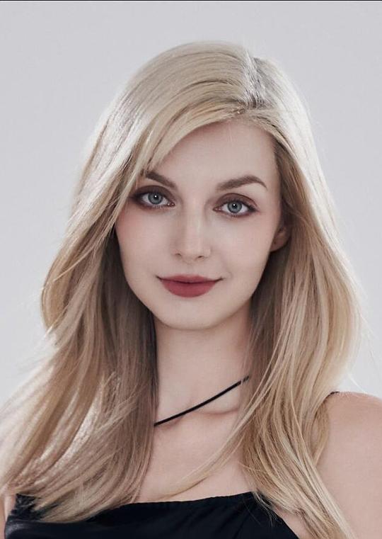 罗娜 Sydorenko Alona照片