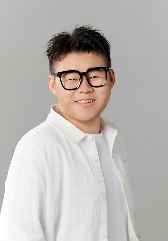 康启轩 Qixuan Kang照片