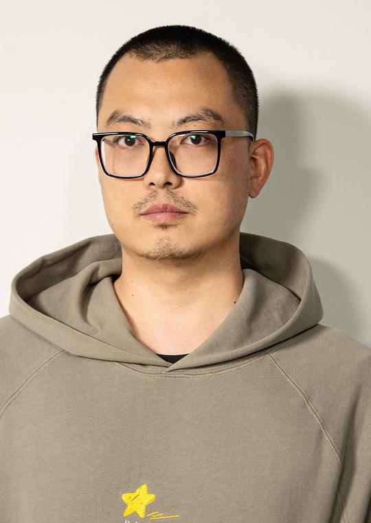 刘江江 Jiangjiang Liu照片