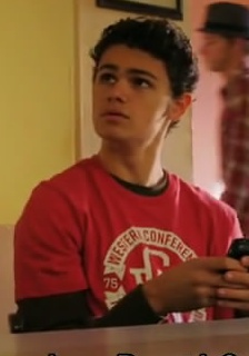 布雷特·德尔布罗诺 Brett DelBuono照片