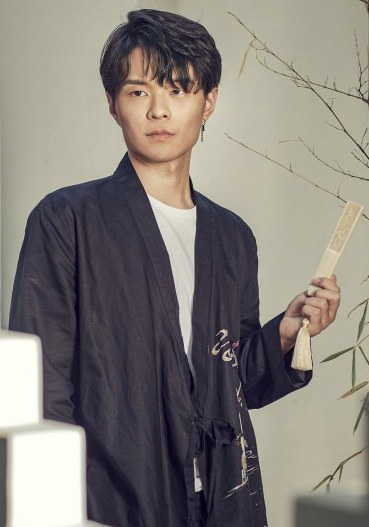 孙路路 Lulu Sun照片