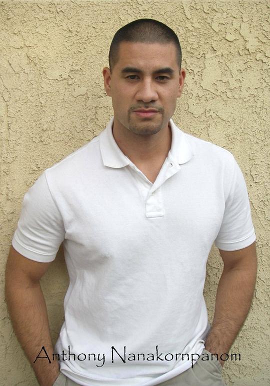 帕努瓦特·安东尼·纳纳肯帕诺姆 Panuvat Anthony Nanakornpanom照片
