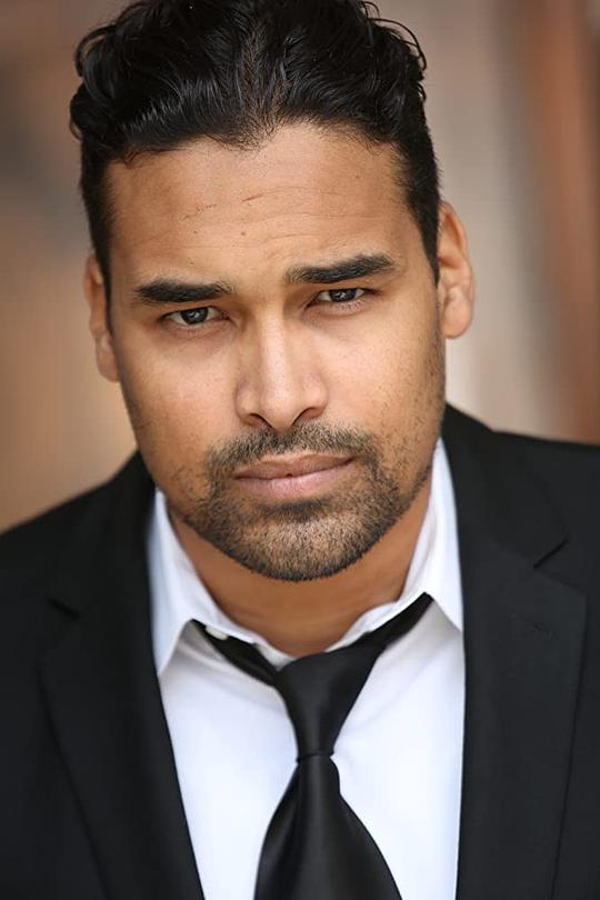 雷纳尔多·法伯勒 Reinaldo Faberlle照片