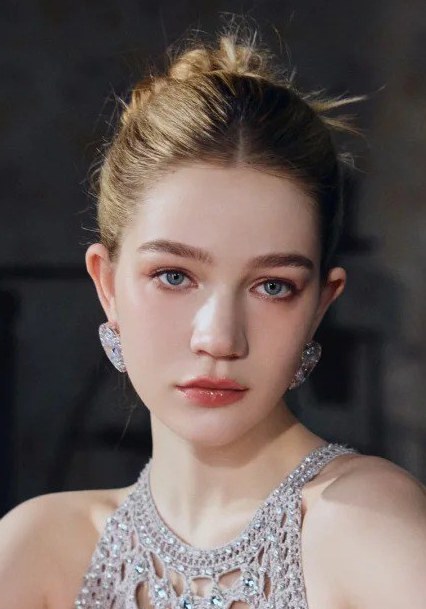 安娜 Anastasia Shestakova照片