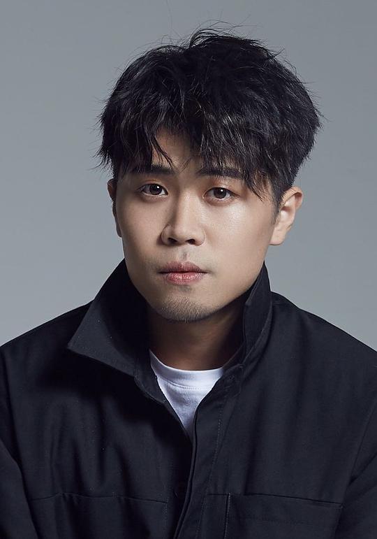 刘治威 Zhiwei Liu照片