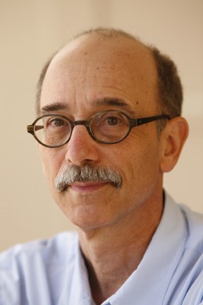 尼古拉斯·卡赞 Nicholas Kazan照片